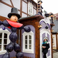 Pflaumentoffelhaus (1396 visits) Pflaumentoffelhaus is an area where children can learn to make Pflaumentoffels or plum men. Pflaumentoffelhaus